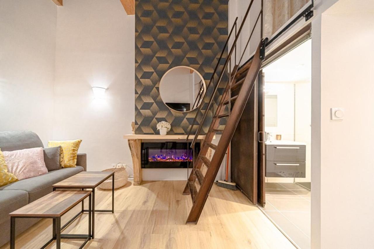 Le Petit Platiere - Renovated Apartment - Terreaux Lyon Zewnętrze zdjęcie